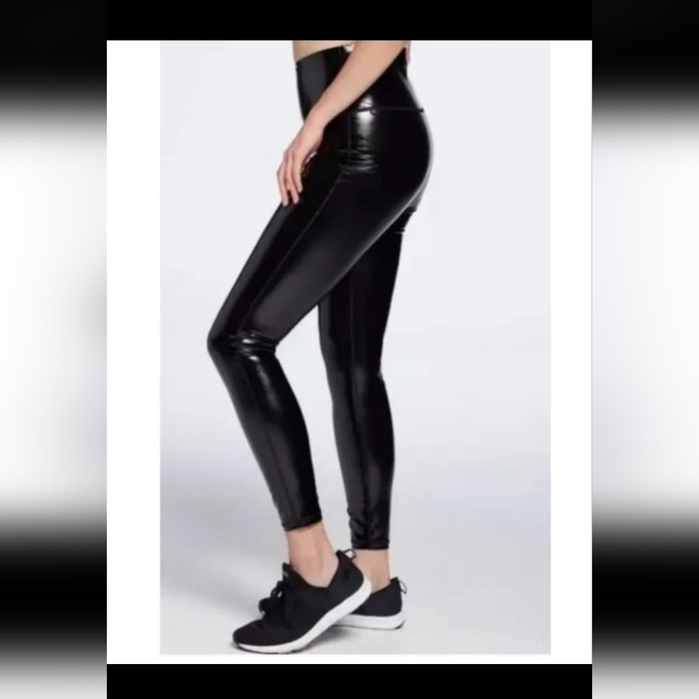 NWT CALIA by Carrie Underwood Women's Sculpt Patent Leggings, small size